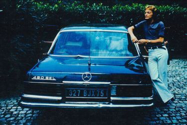 La Mercedes 450 SEL de Claude François, datée de 1977, a été vendue ce samedi aux enchères.