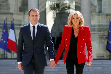 Emmanuel et Brigitte Macron à l'Elysée, le 6 juillet.