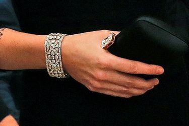 Le Diamond Quatrefoil Bracelet de la Queen Mum, porté par Kate Middleton le 7 novembre 2017 