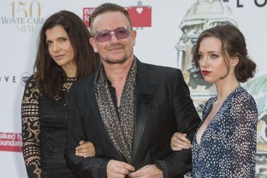 Bono, sa femme et sa fille
