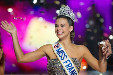 Marine Lorphelin est sacrée Miss France 2013 à Limoges le 8 décembre 2012