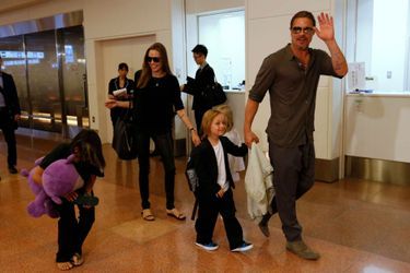 Visite chargée au Japon pour les Jolie-Pitt