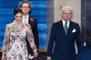 La princesse héritière Victoria et le roi Carl XVI Gustaf de Suède, à Tokyo le 23 octobre 2019