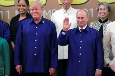 Donald Trump et Vladimir Poutine à Danang, au Vietnam, le 10 novembre 2017.
