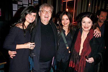 Salomé Lelouch, Dominique Besnehard, Evelyne Bouix et Anouk Aimée.