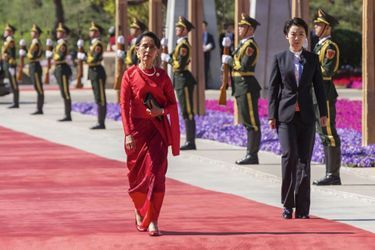 La « dame de Rangoun » – ici le 15 mai à Pékin