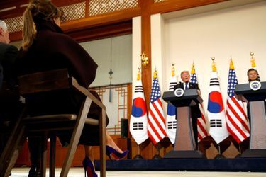 Melania Trump durant le discours de son mari Donald Trump à la Maison Bleue, à Séoul, le 7 novembre 2017.