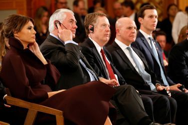 Melania Trump, Rex Tillerson et Jared Kushner à la Maison Bleue, à Séoul, le 7 novembre 2017.