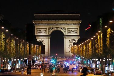 Champs-Élysées le soir de l&#039;attaque, le 20 avril 2017. 