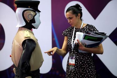 Le robot policier de Dubaï.