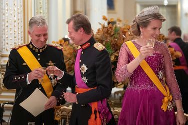 Le grand-duc Henri de Luxembourg avec la reine Mathilde et le roi des Belges Philippe à Luxembourg, le 15 octobre 2019