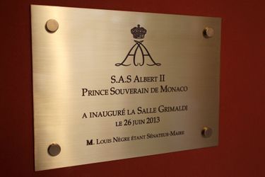 A Cagnes-sur-Mer, Albert inaugure la Salle Grimaldi