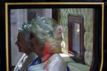 La reine Elizabeth II et la duchesse de Cornouailles Camilla à Londres, le 14 octobre 2019