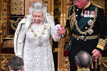 La reine Elizabeth II et le prince Charles au Parlement à Londres, le 14 octobre 2019