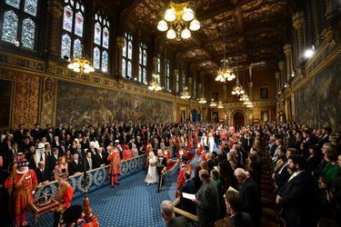 La reine Elizabeth II, le prince Charles et sa femme Camilla au Parlement à Londres, le 14 octobre 2019