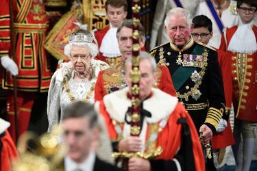 La reine Elizabeth II et le prince Charles au Parlement à Londres, le 14 octobre 2019