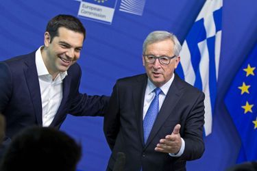 Alexis Tsipras et Jean-Claude Juncker, lundi à Bruxelles.