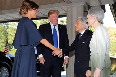 Donald et Melania Trump rencontrent l&#039;empereur Akihito et l&#039;impératrice Michiko à Tokyo, le 6 novembre 2017.