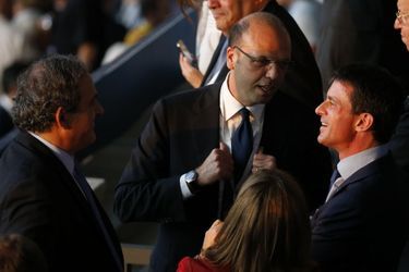 Michel Platini et Manuel Valls dans les tribunes du stade de Berlin, lors de la finale de la Ligue des champions samedi soir.