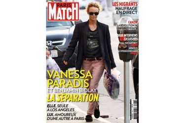 La star française semble seule à Los Angeles pendant que le chanteur s&#039;amuse à Paris.