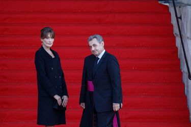 Arrivée de Nicolas Sarkozy et son épouse Carla Bruni-Sarkozy. 