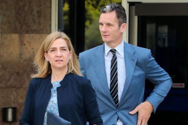 L&#039;infante Cristina d&#039;Espagne et son mari Inaki Urdangarin à la sortie du tribunal de Palma de Majorque, le 14 juin 2016