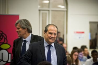 Stéphane Le Foll et Jean-Christophe Cambadélis en 2014 au siège du Parti socialiste, à Paris.