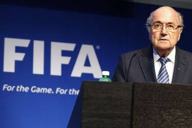 Sepp Blatter annonçant mardi sa démission de la présidence de la Fifa. 