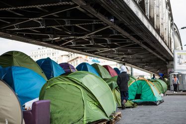 Le camp de migrants Porte de la Chapelle