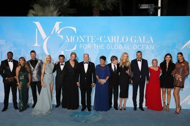 Le prince Albert II de Monaco, entouré de stars, à Monaco le 26 septembre 2019