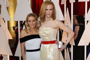 Reese Witherspoon et Nicole Kidman aux Oscars en février 2015. 