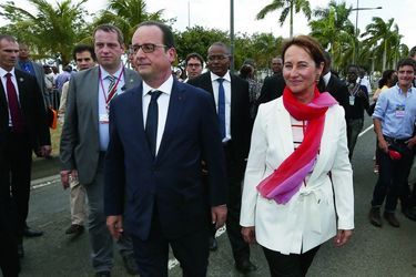 François Hollande et Ségolène Royal, le 9 mai, à la Martinique.