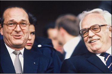 Jacques Chirac et Rainier de Monaco, lors de la finale de Coupe de France de Football en 1985.
