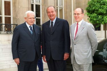 Jacques Chirac avec Rainier et Albert de Monaco à l'Elysée en mai 1999.