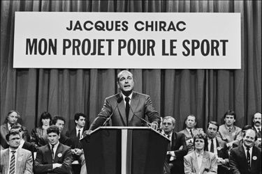 Jacques Chirac détaille ses projets pour le sport en 1988.