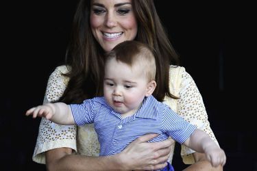 La duchesse de Cambridge, née Kate Middleton, et le prince George, en avril 2014 en Australie.