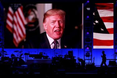 Vidéo du président Donald Trump qui n&#039;a pu être présent au concert.