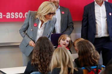 Brigitte Macron lit un texte de Leïla Slimani pour la dictée annuelle organisée par l&#039;Association ELA.