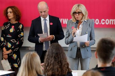 Brigitte Macron lit un texte de Leïla Slimani pour la dictée annuelle organisée par l&#039;Association ELA.