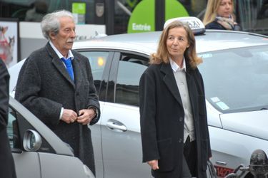 Jean Rochefort et son épouse aux obsèques de Danièle Delorme à Paris