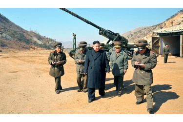 Depuis la mort de son père Kim Jong-il, Kim Jong-un est devenu le commandant en chef de l'armée nord-coréenne.