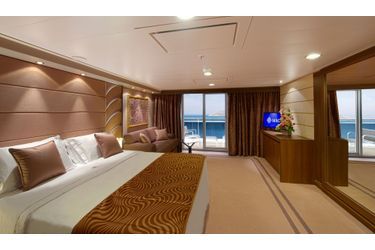Dans cette cabine «Yacht Club», l'équivalent de la première classe, l'accueil est digne d'un grand hôtel. Et la cabine peut communiquer avec sa voisine.