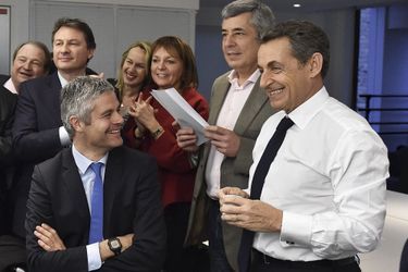 Alors que la gauche perd la moitié de ses départements, Nicolas Sarkozy a réussi son retour. 