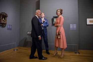 La reine Maxima et le roi Willem-Alexander des Pays-Bas avec le président portugais à Lisbonne, le 11 octobre 2017