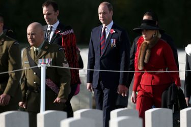 Le prince William d&#039;Angleterre et la princesse Astrid de Belgique au cimetière militaire de Tyne Cot, le 12 octobre 2017