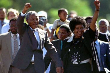 Nelson et Winnie Mandela en 1990. 