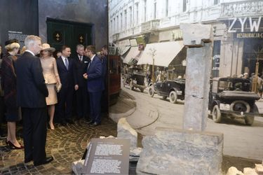 La reine Mathilde et le roi Philippe de Belgique avec Andrzej et Agata Duda à Varsovie, le 15 octobre 2015