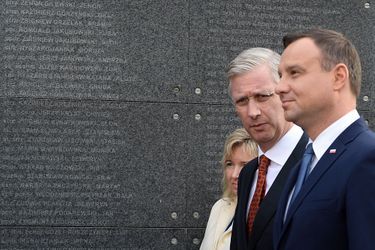 Le roi Philippe de Belgique avec le président polonais Andrzej Duda à Varsovie, le 15 octobre 2015