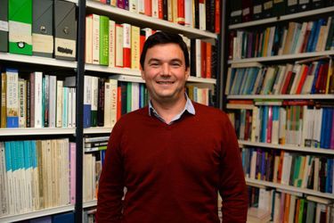 Thomas Piketty en octobre 2016, dans son bureau parisien.
