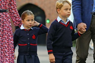 La princesse Charlotte et le prince George font leur rentrée scolaire. 